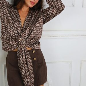 LS5125 Blusa Satén Hebilla