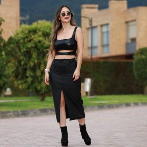 LS2543 Falda larga tipo cuero