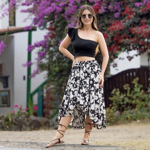 LS2536 Falda larga negra de Flores