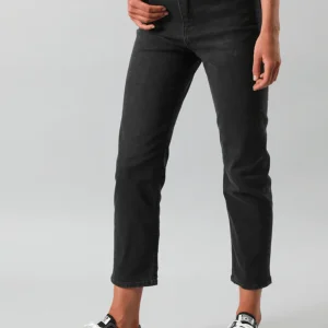 Jeans Mujer Carol Straight Fit New