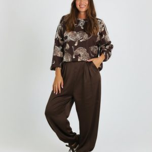 LS5449 Pantalón Raso Pinzas